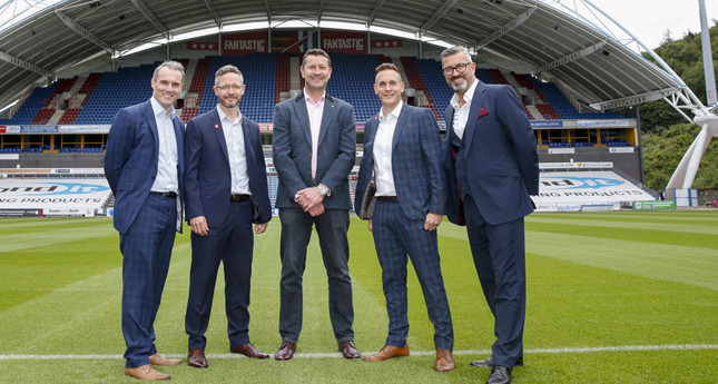 Viessmann becomes global partner of Huddersfield Town image