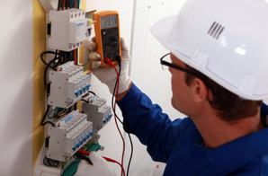 Industry calls for mandatory electrical safety checks image