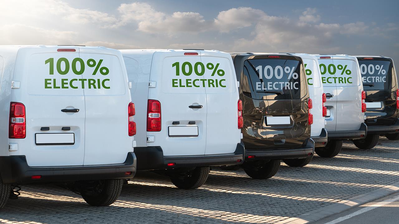 Four-fifths of tradespeople want an electric vehicle, research finds image