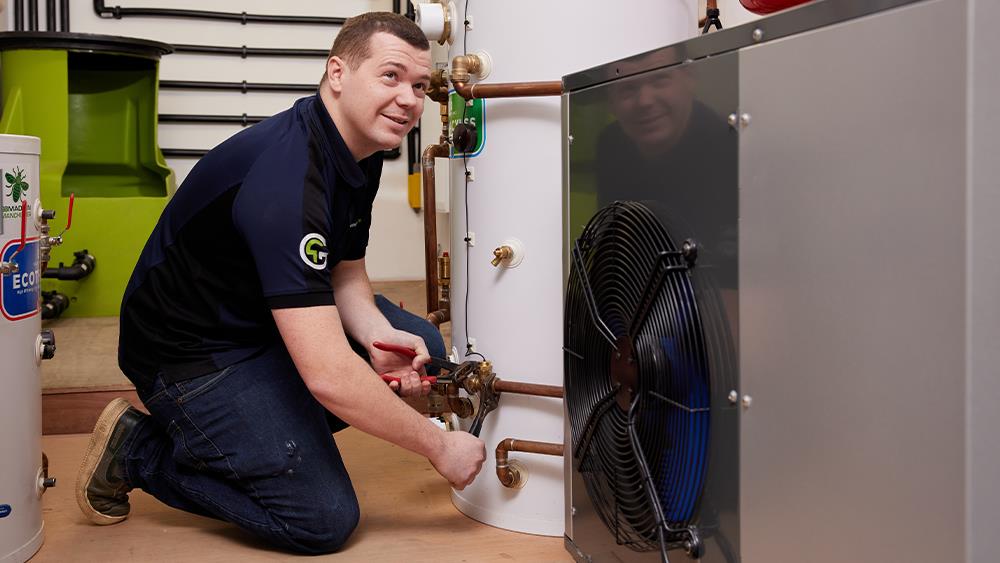 MCS and Energy Saving Trust get BEIS funding to develop heat pump consumer tool image