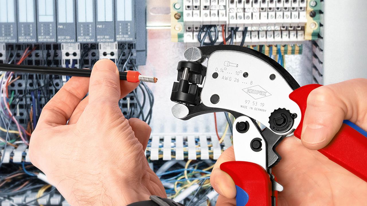 KNIPEX launches new crimping tool image