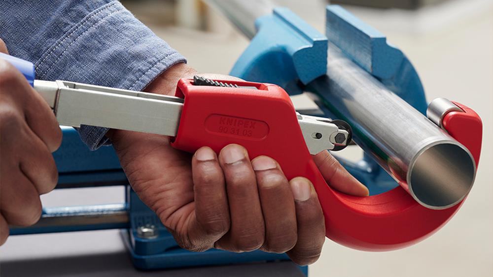 Knipex launches the TubiX XL Pipe Cutter   image
