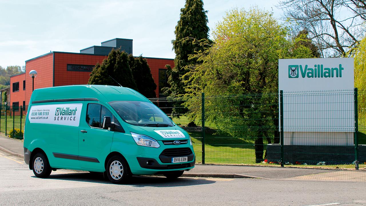 Vaillant expands UK manufacturing for heat pumps image