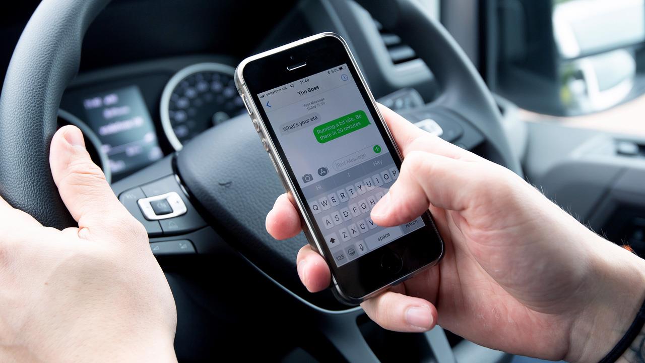 Over 50% of van drivers risking fines by using mobile phones while driving image