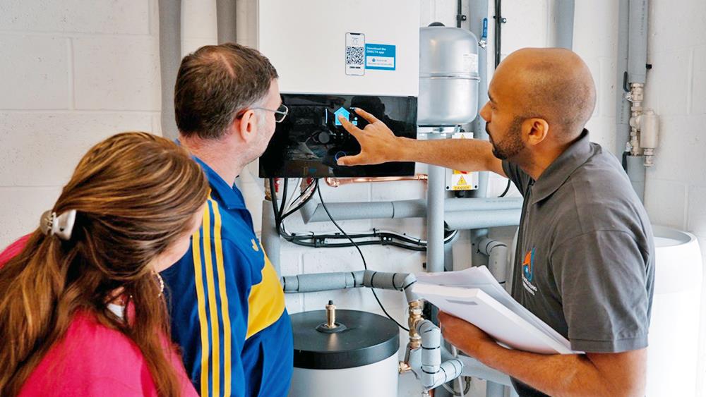 EDF announces acquisition of heat pump installer CB Heating image