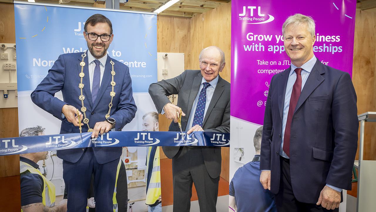 JTL opens new Norwich training centre image