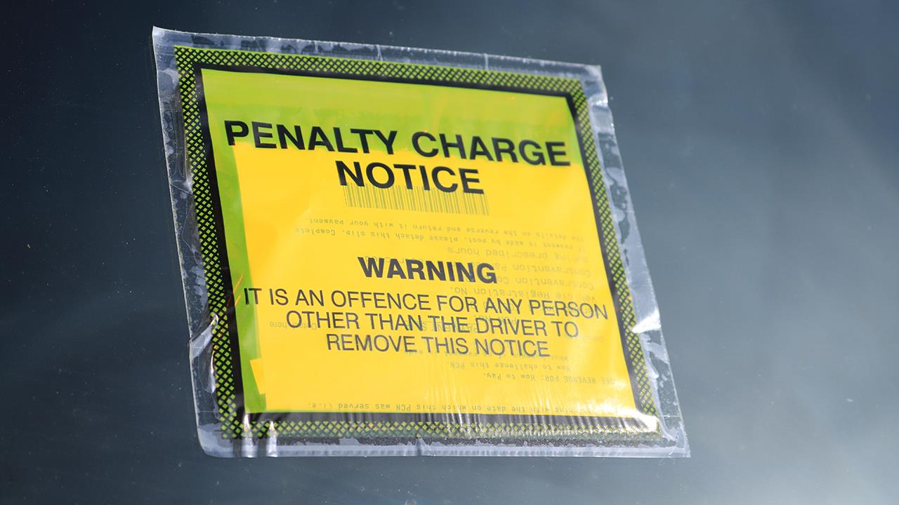 Tradespeople hit with 3.5 million parking fines in the past year image