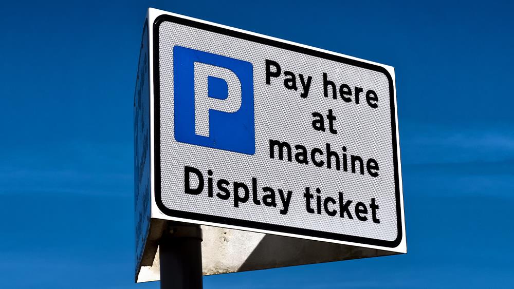 Survey reveals extra burden parking places on tradespeople image