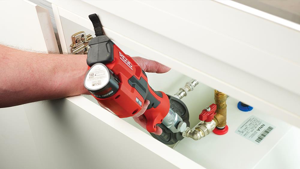 RIDGID launches the "world's lightest and smallest" press tool image